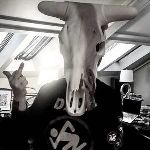 Meet your Posher, Rocky